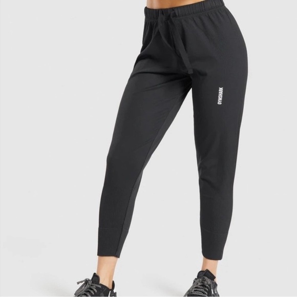 Gymshark Women's Pause Joggers Black - Picture 1 of 5